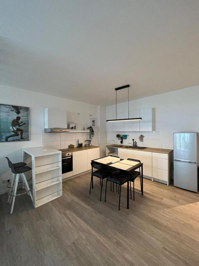 Luxurioeses Apartment Fuer 4 Personen, Neubau, Parkplatz Free Бохум Екстер'єр фото