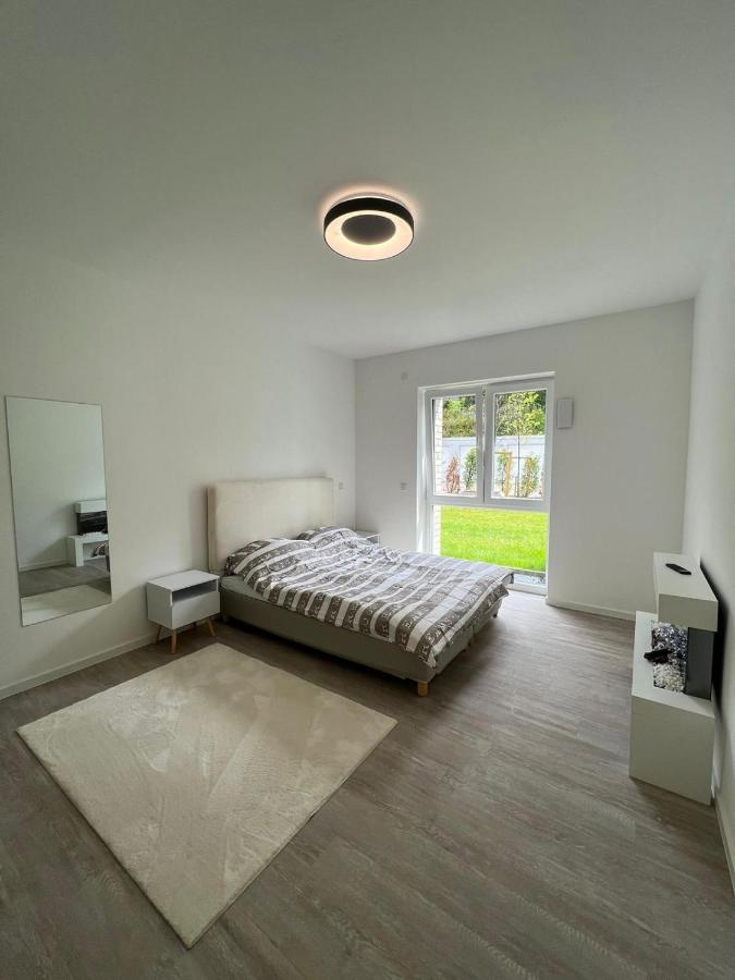 Luxurioeses Apartment Fuer 4 Personen, Neubau, Parkplatz Free Бохум Екстер'єр фото